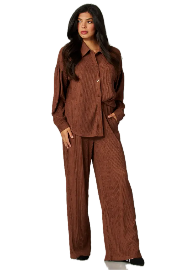 Fondo de IRIS-11S_CHESTNUT_BROWN__2_-1000x1500 eliminado.webp