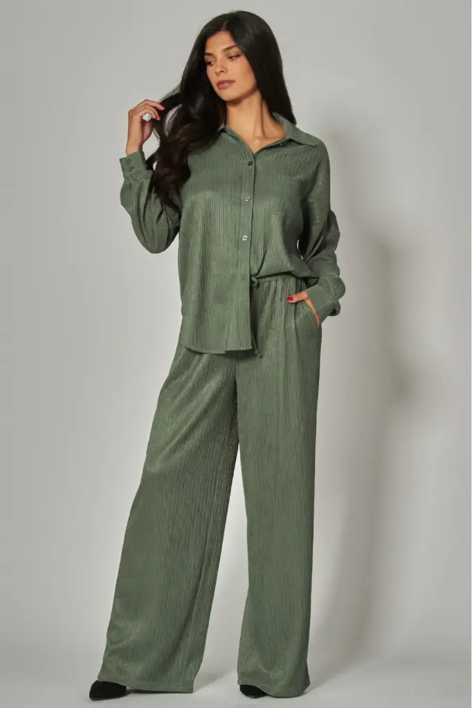 IRIS-11S  Crinkled Plisse Button Down Shirt Loungewear Set
